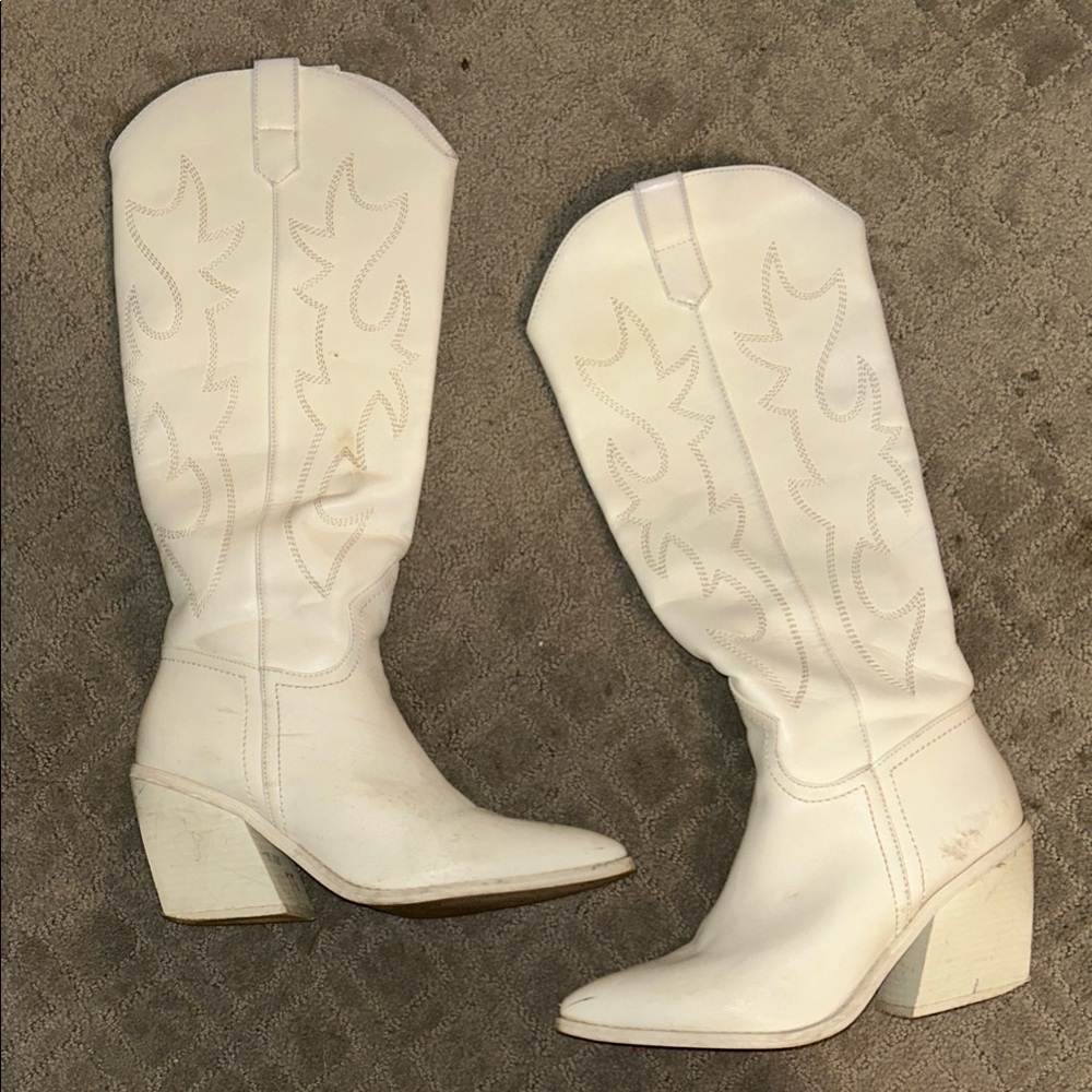 Madden Girl White Heeled Western Boots